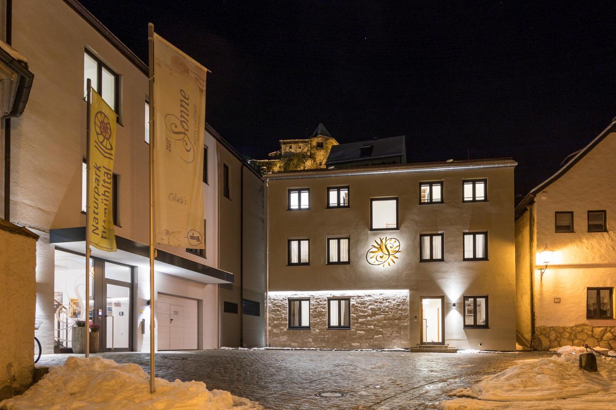 Hotel-Gasthof Zur Sonne 帕彭海姆 外观 照片