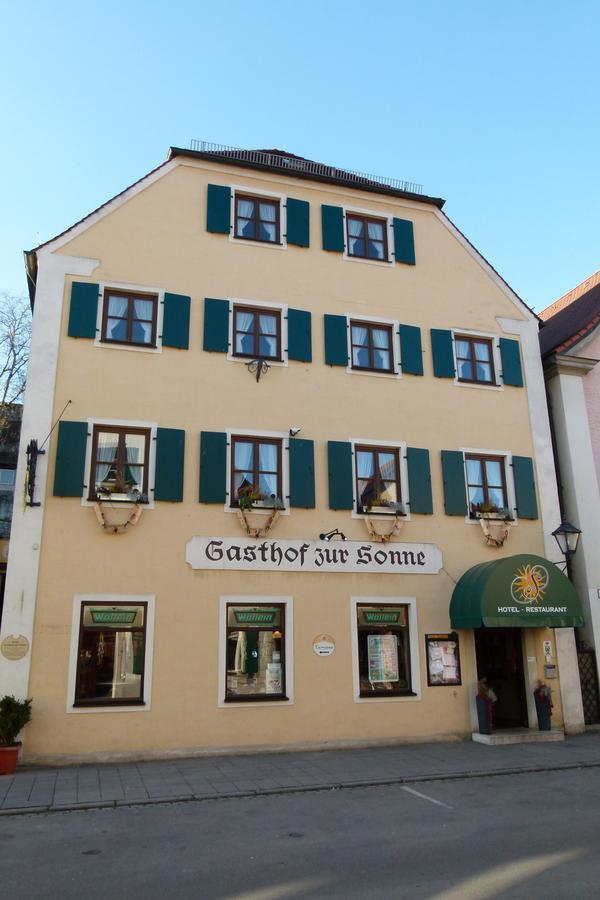 Hotel-Gasthof Zur Sonne 帕彭海姆 外观 照片