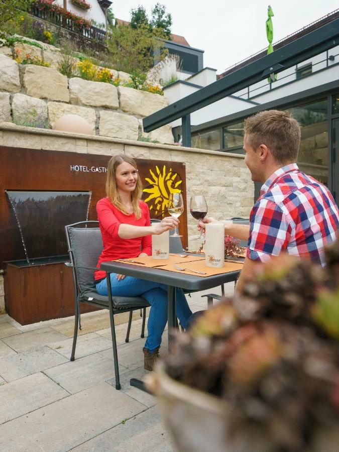 Hotel-Gasthof Zur Sonne 帕彭海姆 外观 照片